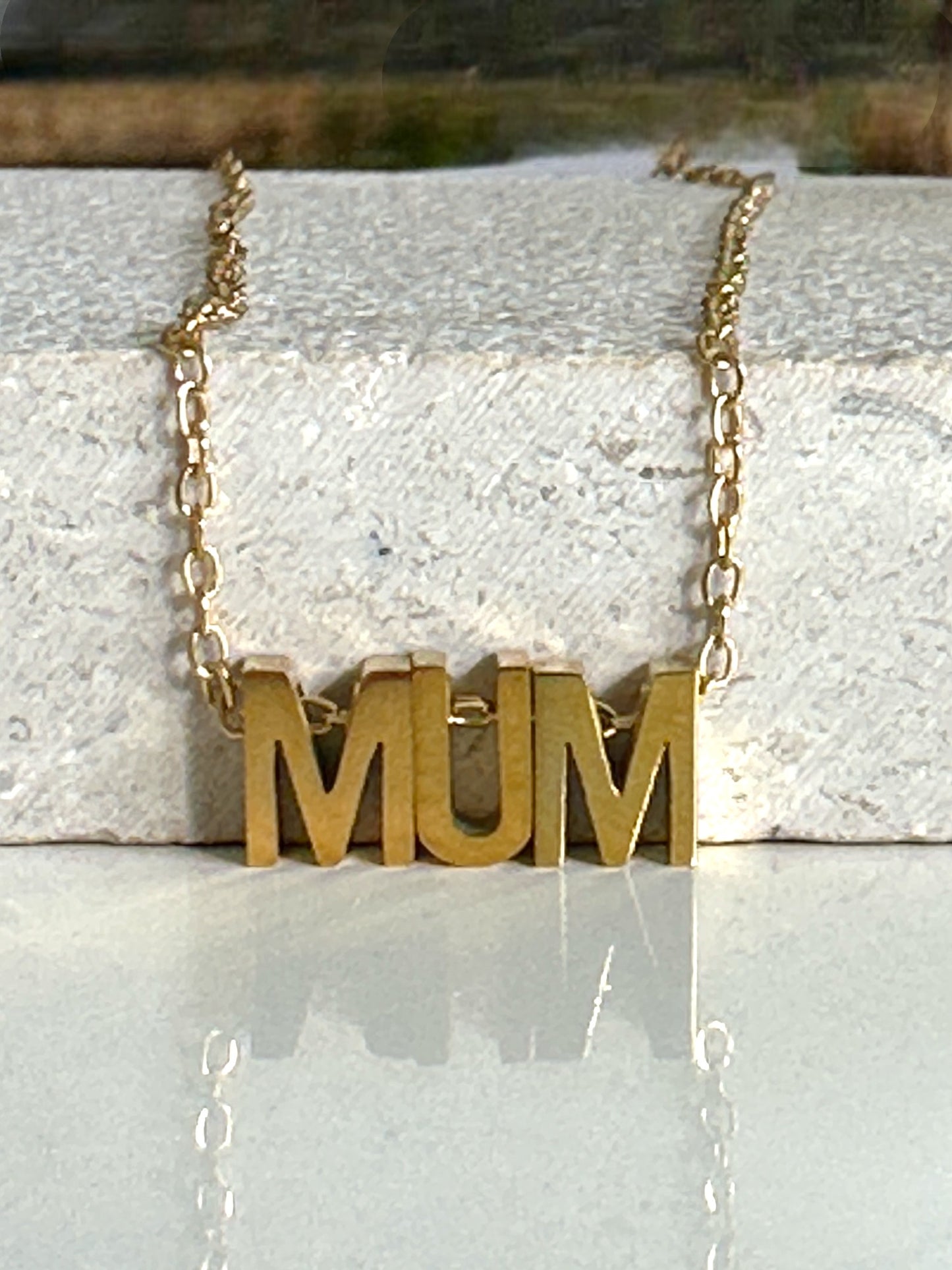 Mum necklace with gift pouch